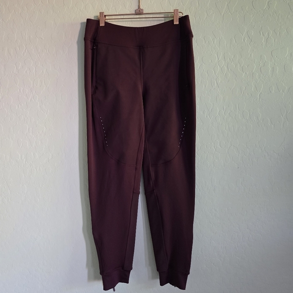 Lululemon Cold Weather Running Jogger Size 8 Garnet - Picture 3 of 10